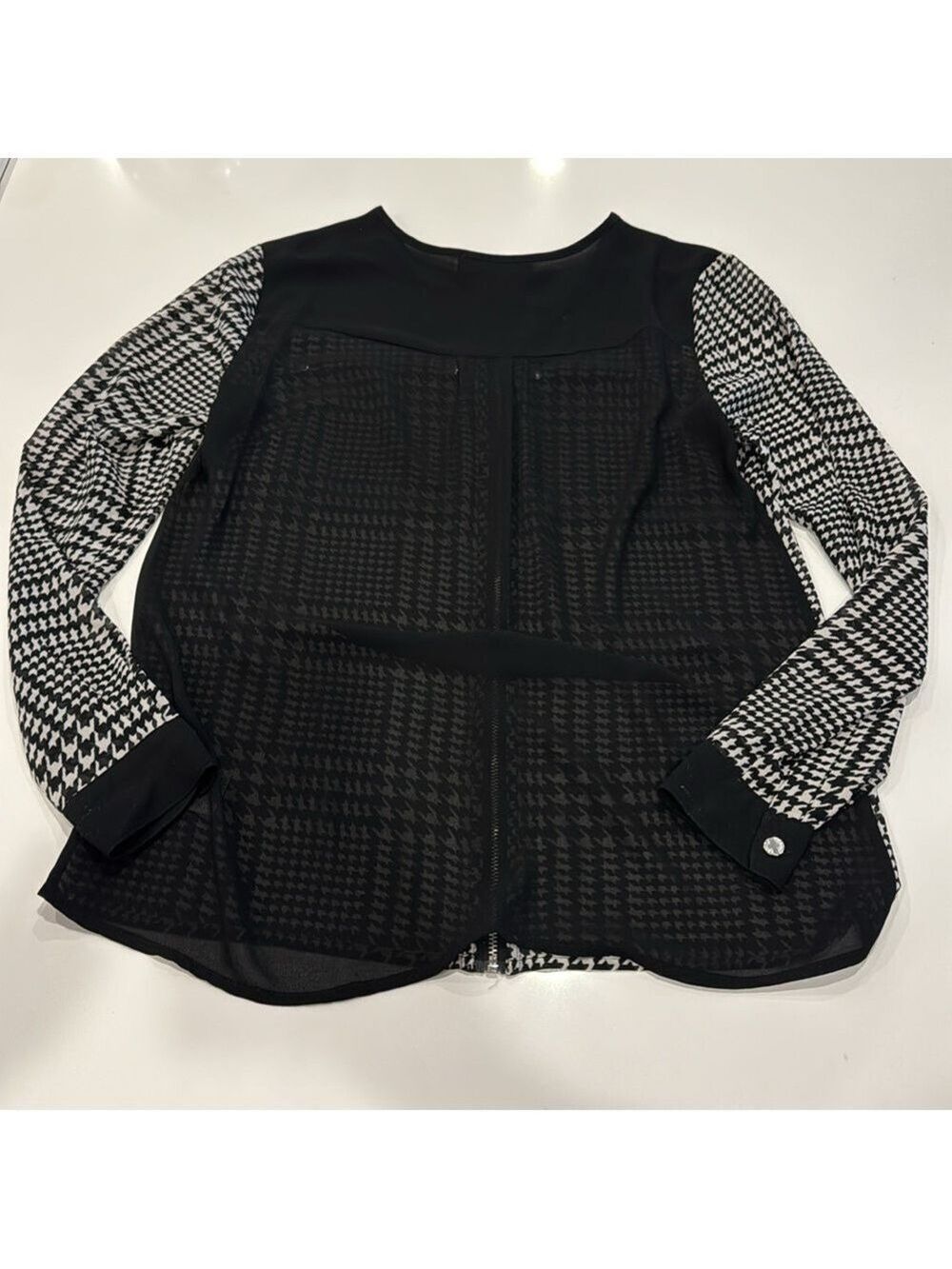 Michael Kors Black White Houndstooth Top - Picture 4 of 4